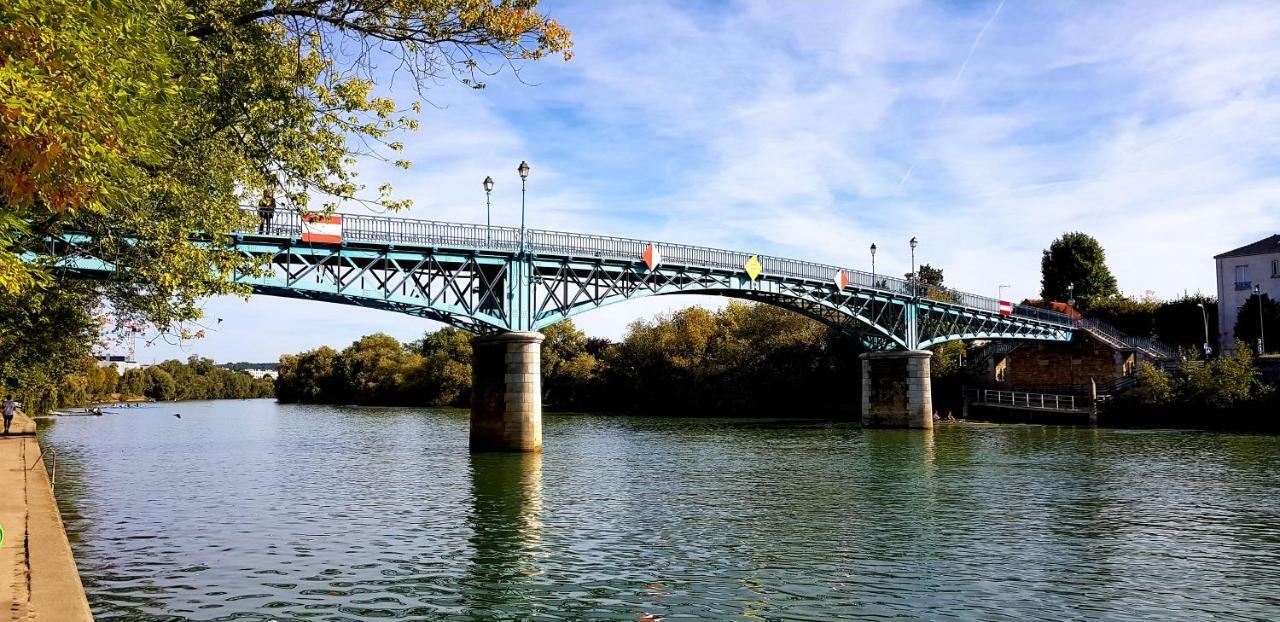 Appartamento Gite Bord De Marne Paris Bry-sur-Marne Esterno foto