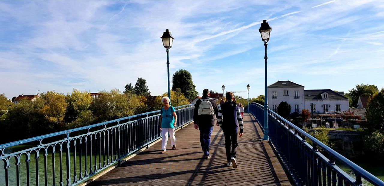 Appartamento Gite Bord De Marne Paris Bry-sur-Marne Esterno foto